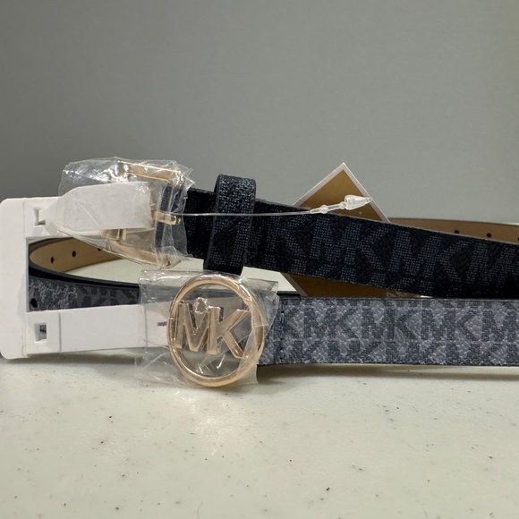 Michael Kors Skinny Belts x 2 - Picture 2 of 4